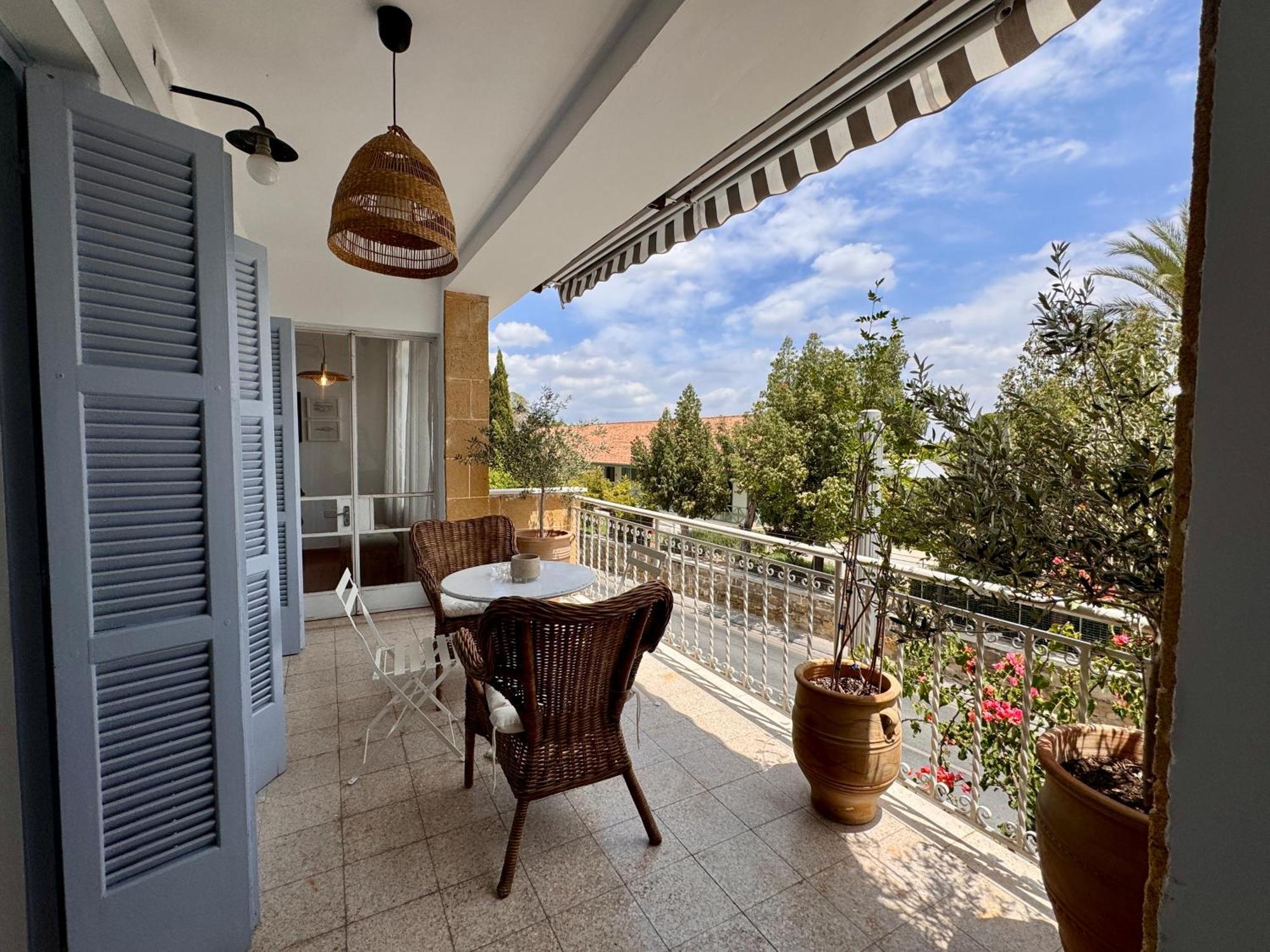 Liberty House - Central Two Bedroom Apartments 니코시아 외부 사진