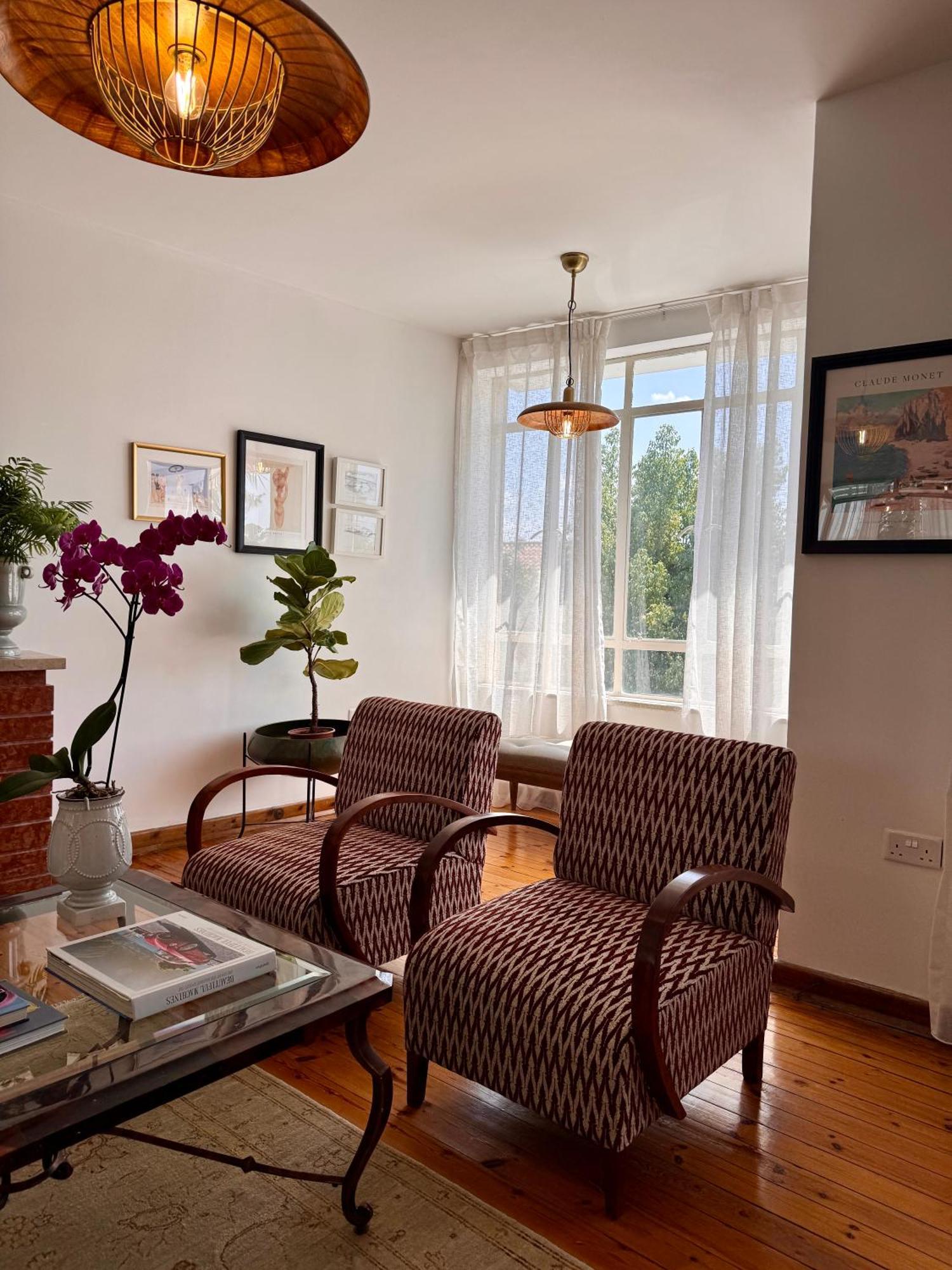 Liberty House - Central Two Bedroom Apartments 니코시아 외부 사진